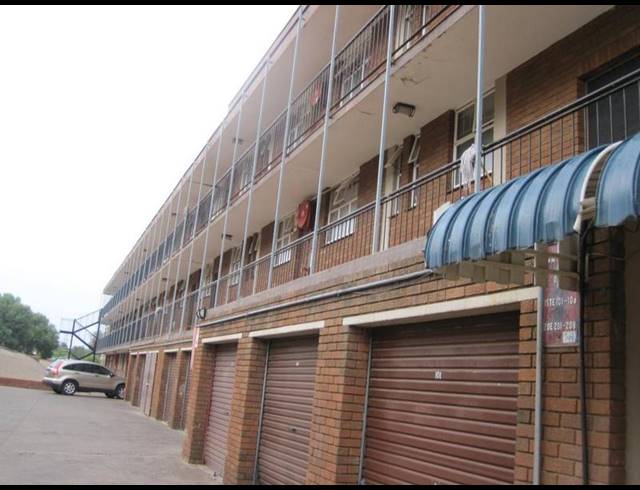 3 BEDROOM APARTMENT FOR SALE IN KWAGGASRAND